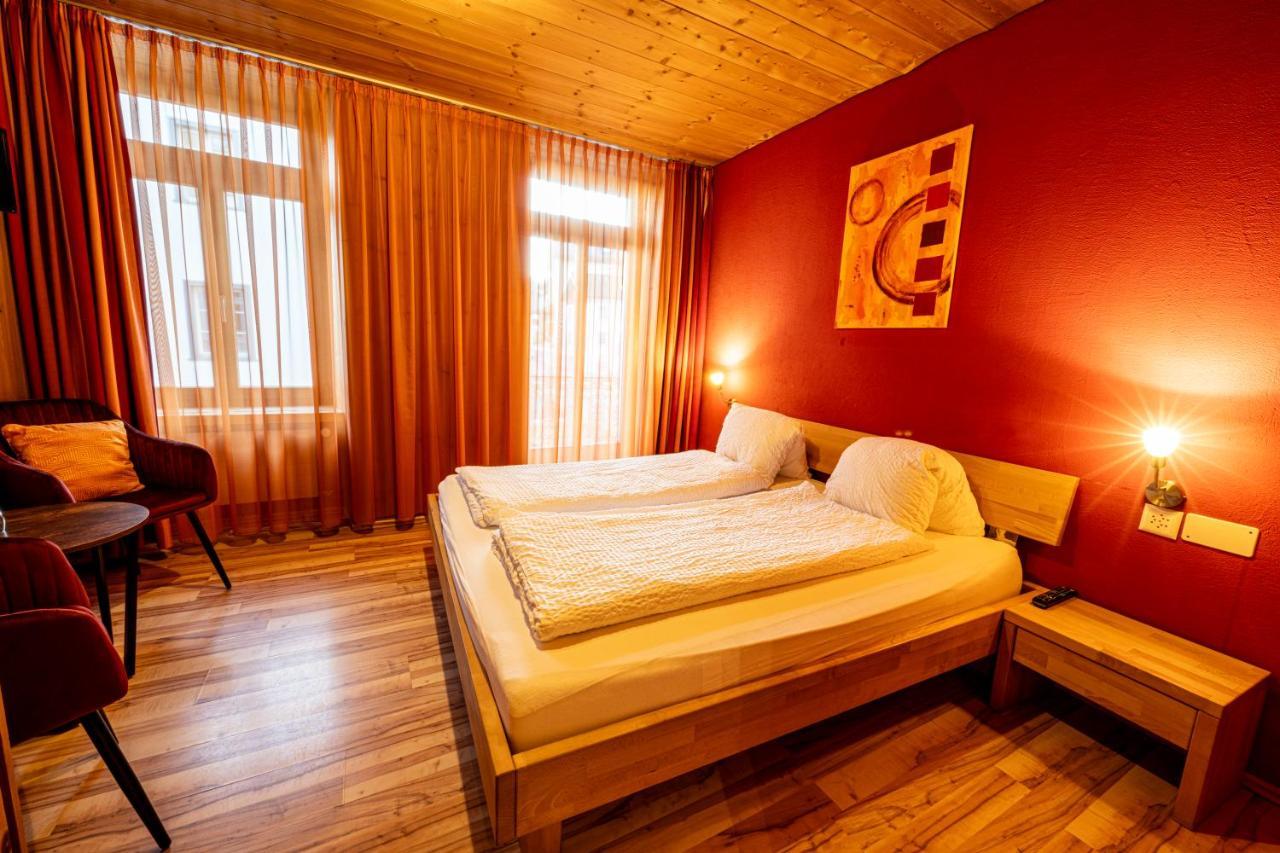 Curuna Hotel-Garni B&B Scuol Exterior foto