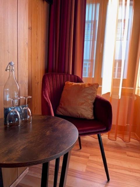 Curuna Hotel-Garni B&B Scuol Exterior foto